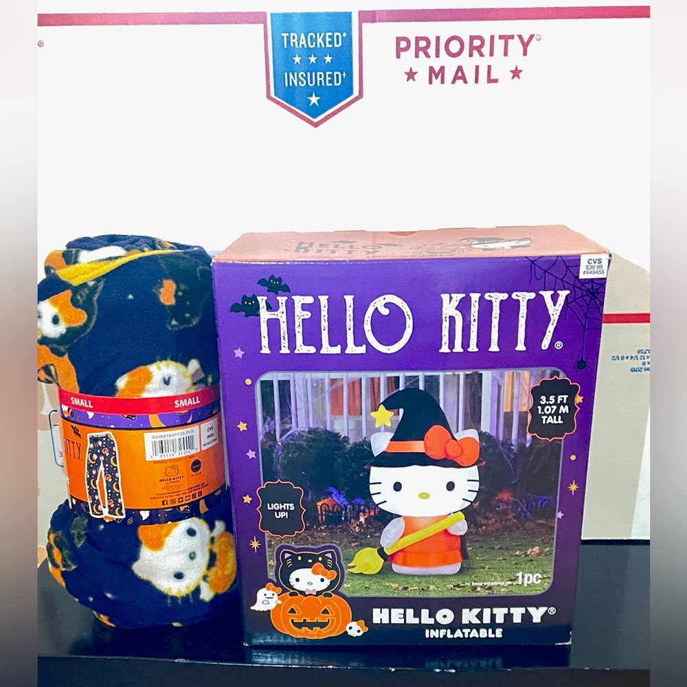 Hello Kitty Witch Airblown Inflatable Halloween 2024 3.5 Ft + Hello Kitty Pants